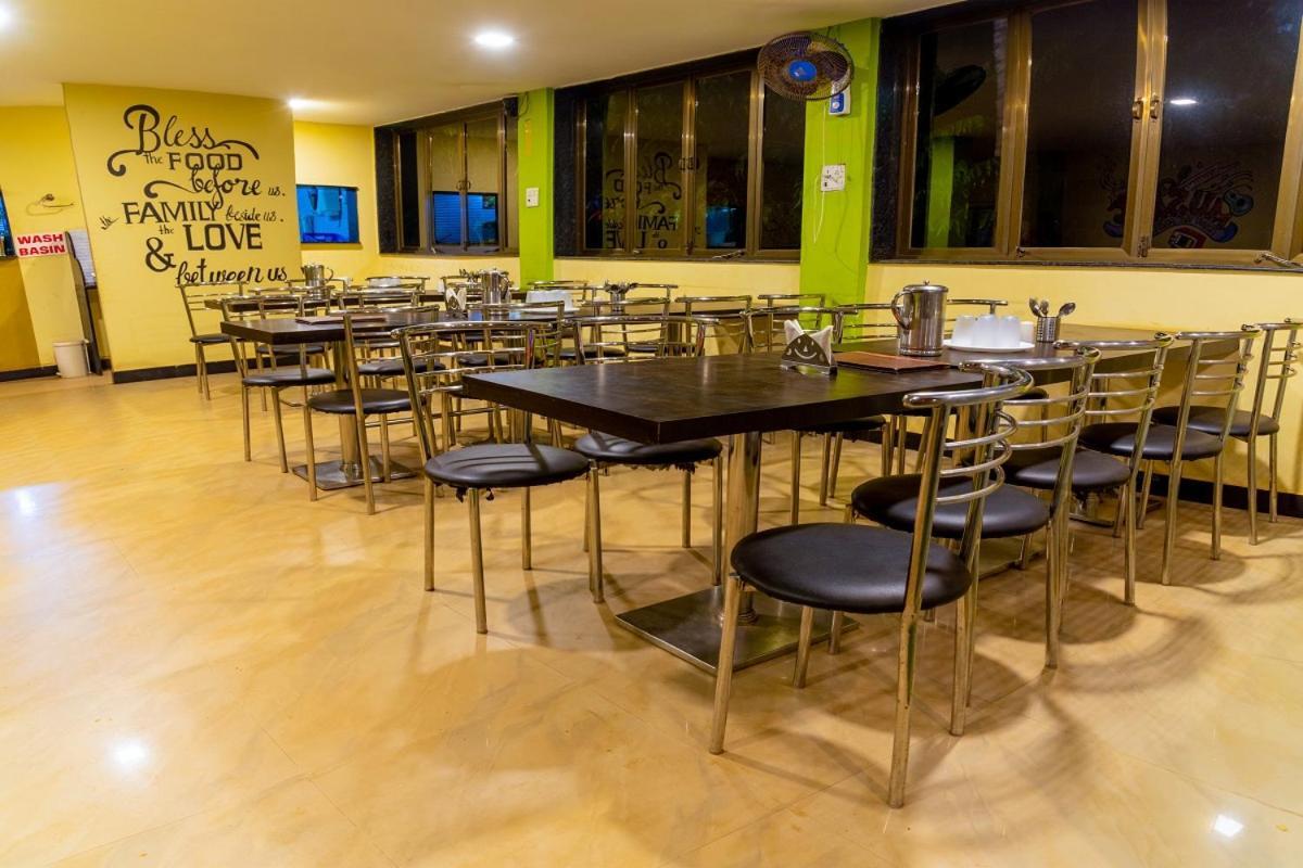 Kinara Resort Malvan Luaran gambar